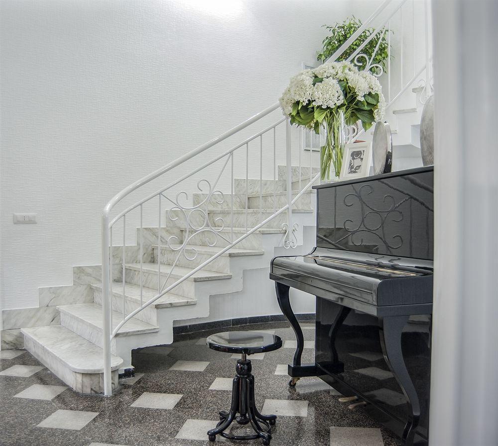 Hotel Santa Chiara Nocera Inferiore Buitenkant foto